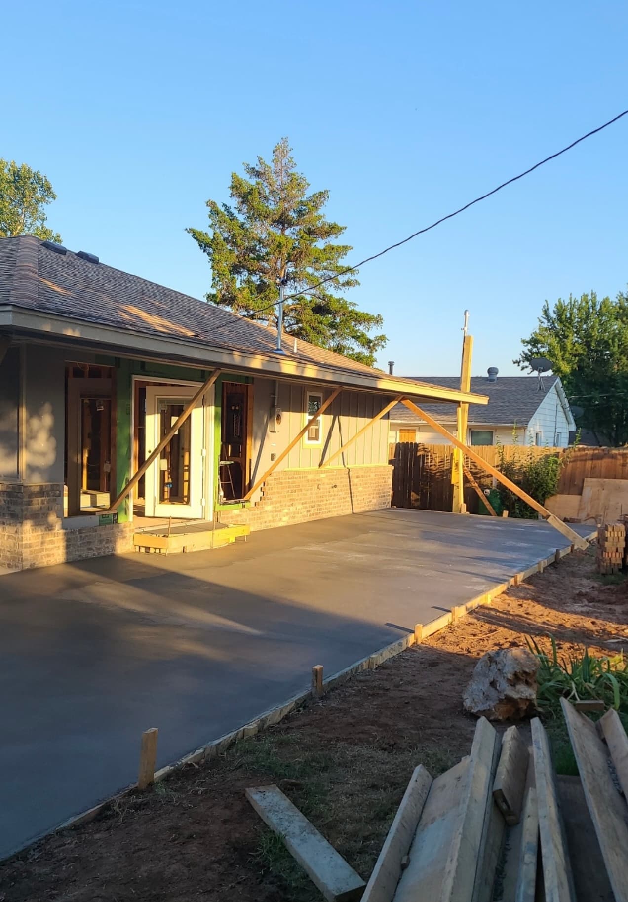 Professional concrete work and exterior services by OKC general contractor