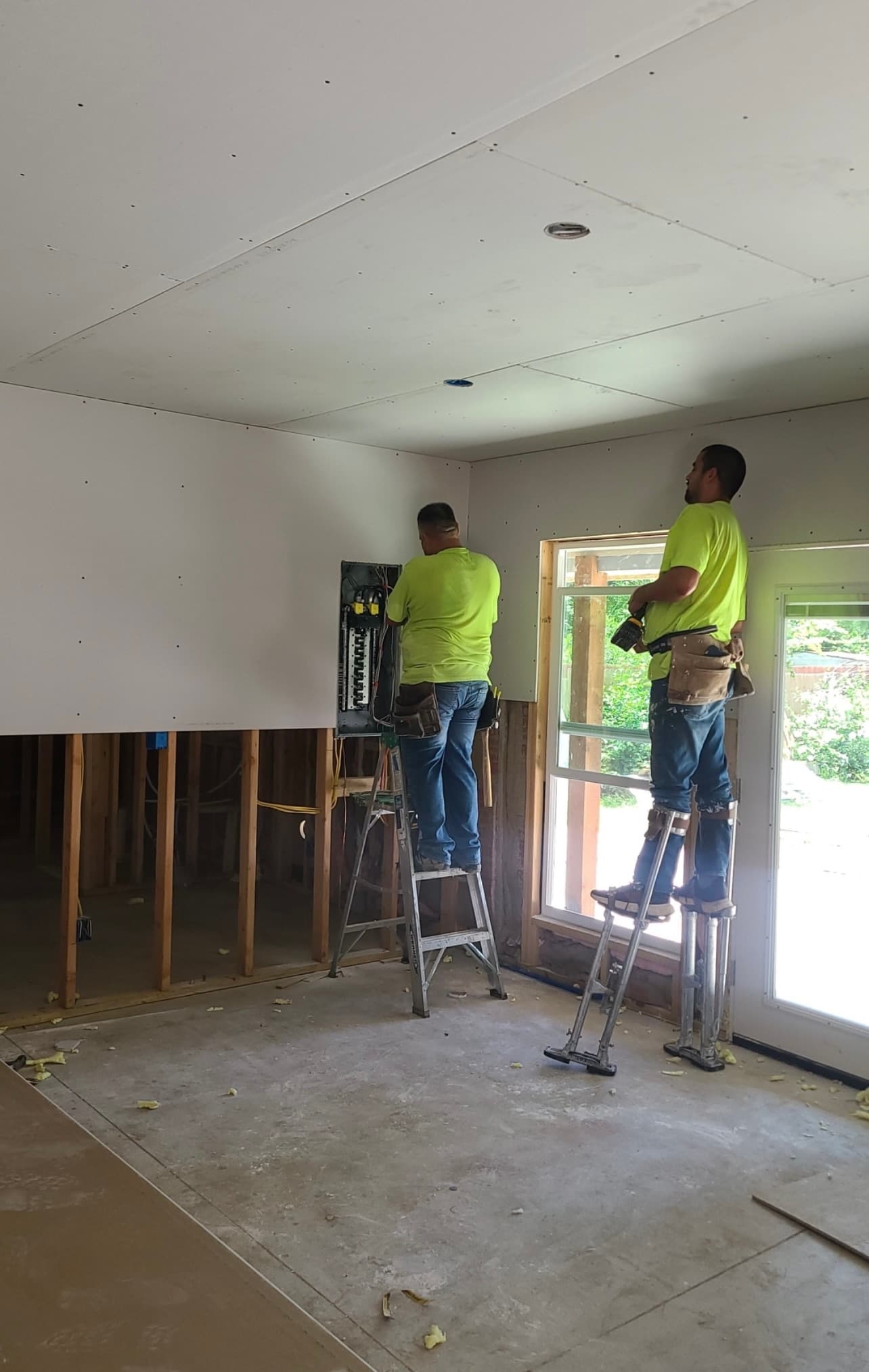 Sophisticated interior design and remodeling by Complete Dream Remodeling